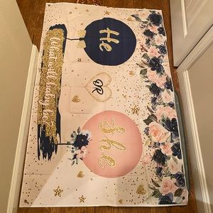 Gender reveal decorations